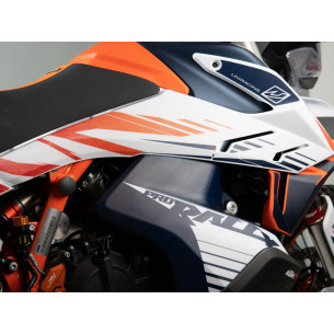 01-img-uniracing-adhesivo-protector-moto-k49559 2